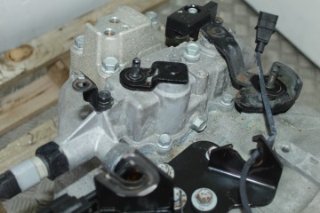 S81763 CAJA CAMBIOS HYUNDAI I30 (FD)