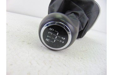  PALANCA CAMBIO OPEL CORSA E Selective 2017 204713 OPEL - 1