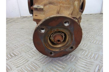  DIFERENCIAL TRASERO SSANGYONG RODIUS Xdi Limited AWD 2006 203620 SSANGYONG - 2