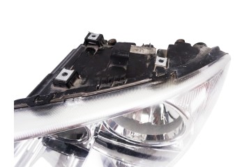 04857831 FARO IZQUIERDO CHRYSLER VOYAGER (RG) 2.5 CRD Executive 2007 04857831 211509 CHRYSLER - 2