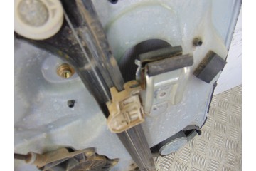  ELEVALUNAS DELANTERO DERECHO VOLKSWAGEN PASSAT BERLINA (3B3) Advance 2003 197202 VOLKSWAGEN - 5