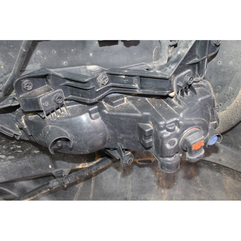 NEGRO PARAGOLPES DELANTERO NISSAN X-TRAIL (T32)