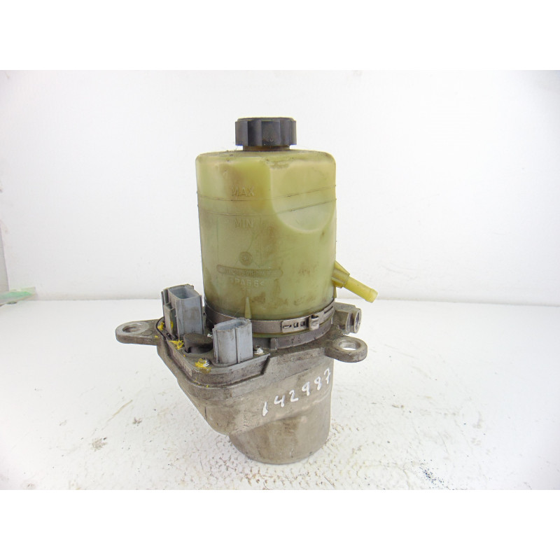 BOMBA DIRECCION FORD FOCUS BERLINA (CAP)