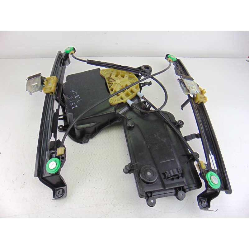 1K0959792H ELEVALUNAS DELANTERO DERECHO SEAT LEON (1P1) Reference 2006 1K0959792H 201958 SEAT - 3