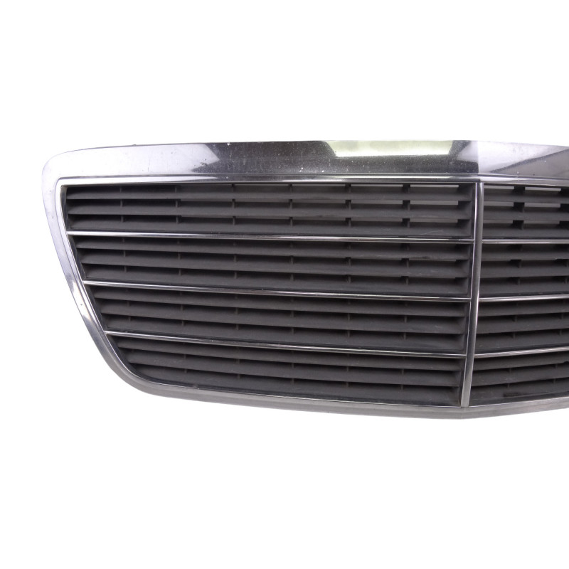 2108800583 REJILLA DELANTERA MERCEDES-BENZ CLASE E (BM 210) BERLINA