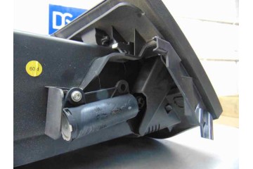 BM51A06044 GUANTERA FORD FOCUS BERLINA (CB8) Trend 2012 BM51A06044 176902 FORD - 8