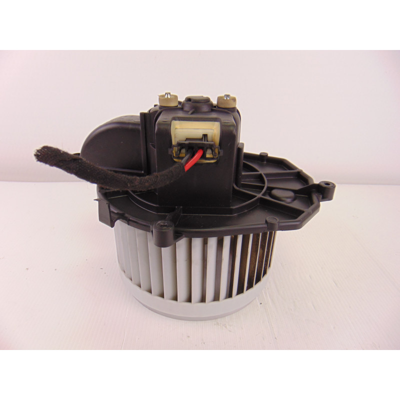  MOTOR CALEFACCION PEUGEOT PARTNER FURGÓN Confort L1 2014 205634 PEUGEOT - 1