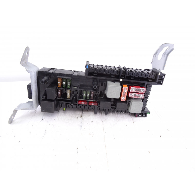 2129003901 CAJA RELES / FUSIBLES MERCEDES-BENZ CLASE E (BM 212) LIM.