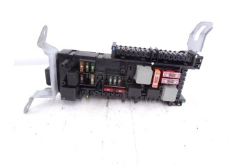 2129003901 CAJA RELES / FUSIBLES MERCEDES-BENZ CLASE E (BM 212) LIM.