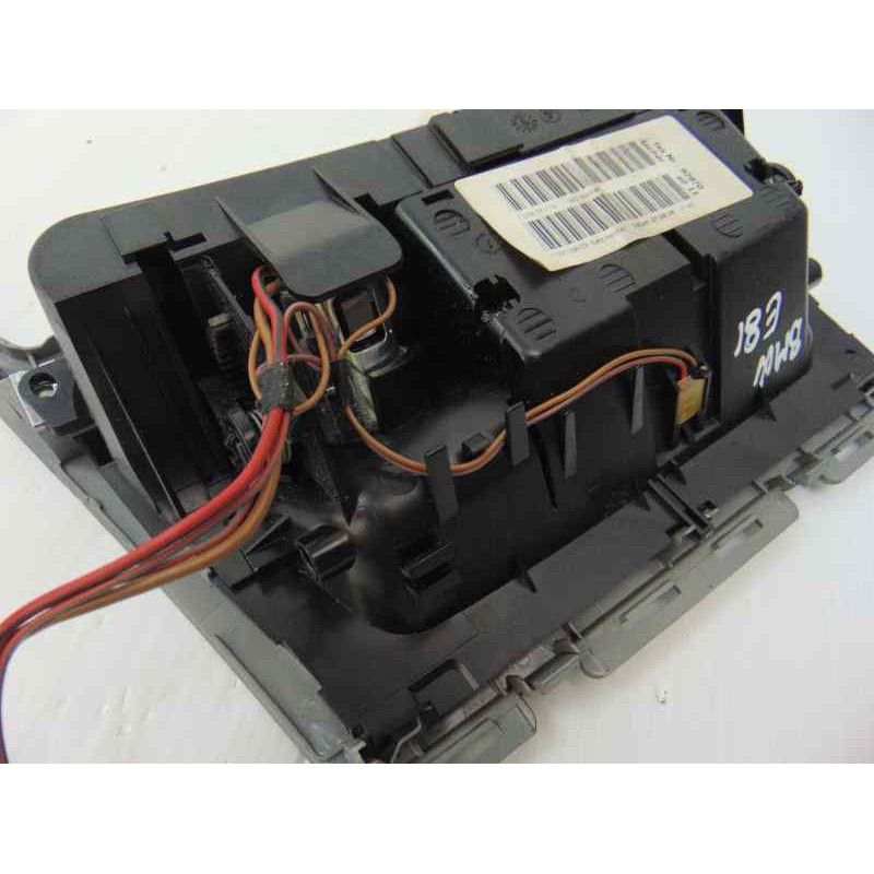 7078571 CENICERO BMW SERIE 1 BERLINA (E81/E87) 118d 2008 7078571 187315 BMW - 4