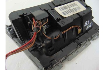 7078571 CENICERO BMW SERIE 1 BERLINA (E81/E87) 118d 2008 7078571 187315 BMW - 4