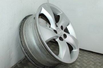 R17 JUEGO LLANTAS KIA CARENS (UN) Active 2009 R17 202726 KIA - 1