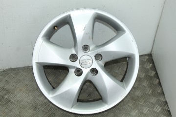 R17 JUEGO LLANTAS KIA CARENS (UN) Active 2009 R17 202726 KIA - 5