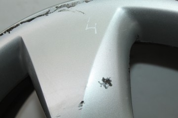 R17 JUEGO LLANTAS KIA CARENS (UN) Active 2009 R17 202726 KIA - 12