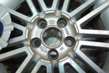 R17 JUEGO LLANTAS FORD FOCUS C-MAX (CAP)(2003) Ambiente (D) 2006 R17 206681 FORD - 11