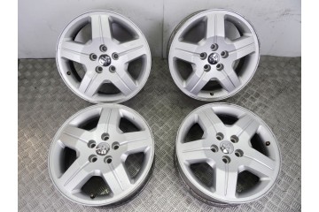 R17 JUEGO LLANTAS DODGE CALIBER (PM) S 2007 R17 208795 DODGE - 1