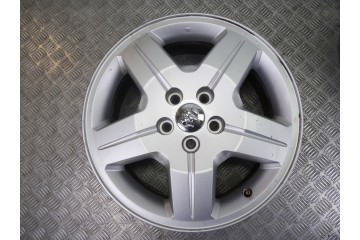 R17 JUEGO LLANTAS DODGE CALIBER (PM) S 2007 R17 208795 DODGE - 2