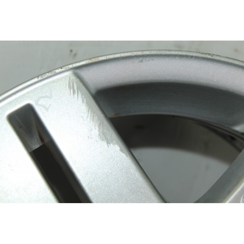 R15 JUEGO LLANTAS VOLKSWAGEN GOLF IV BERLINA (1J1)(10.1997) Básico 2001 R15 210035 VOLKSWAGEN - 15