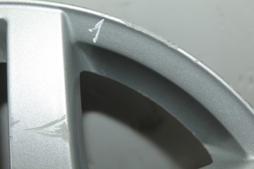 R15 JUEGO LLANTAS VOLKSWAGEN GOLF IV BERLINA (1J1)(10.1997) Básico 2001 R15 210035 VOLKSWAGEN - 17