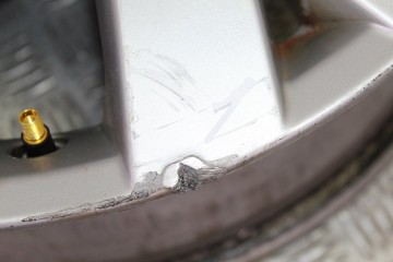 R17 JUEGO LLANTAS CITROEN C4 BERLINA Collection 2006 R17 211823 CITROEN - 2