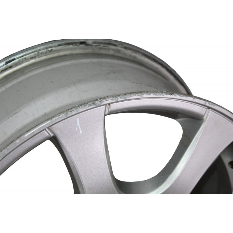 R16 JUEGO LLANTAS CHEVROLET CRUZE LS 2010 R16 211960 CHEVROLET - 10