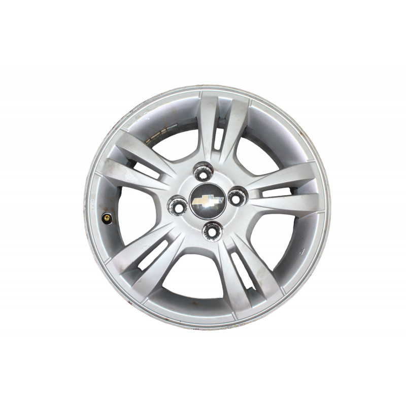 R15 JUEGO LLANTAS CHEVROLET AVEO BERLINA LT 2010 R15 212179 CHEVROLET - 15
