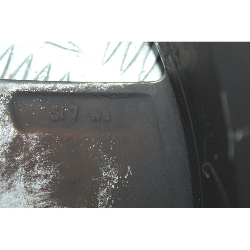 R15 LLANTA SEAT TOLEDO (KG3) Reference 2014 R15 188851 SEAT - 2