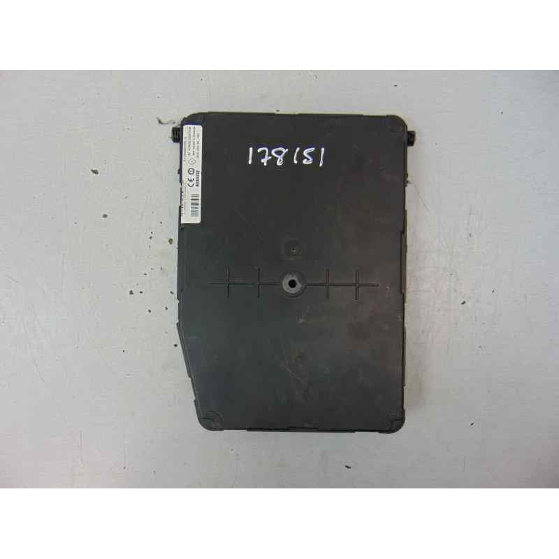 8200309690  CAJA RELES / FUSIBLES RENAULT SCENIC II (JM) Confort Authentique 2004 8200309690 178151 RENAULT - 1