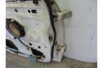 BLANCA PUERTA DELANTERA IZQUIERDA TOYOTA COROLLA VERSO (R1) 2.2 D-4D Luna 2008 BLANCA 199310 TOYOTA - 3