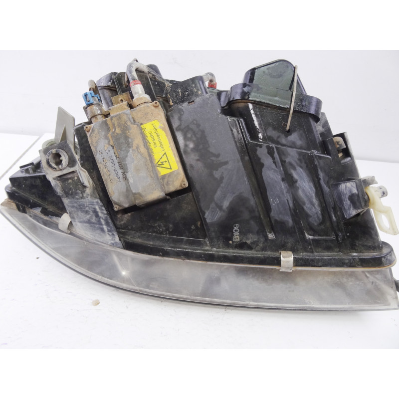  FARO IZQUIERDO AUDI A6 BERLINA (4B2) 2.5 TDI 2001 209825 AUDI - 1