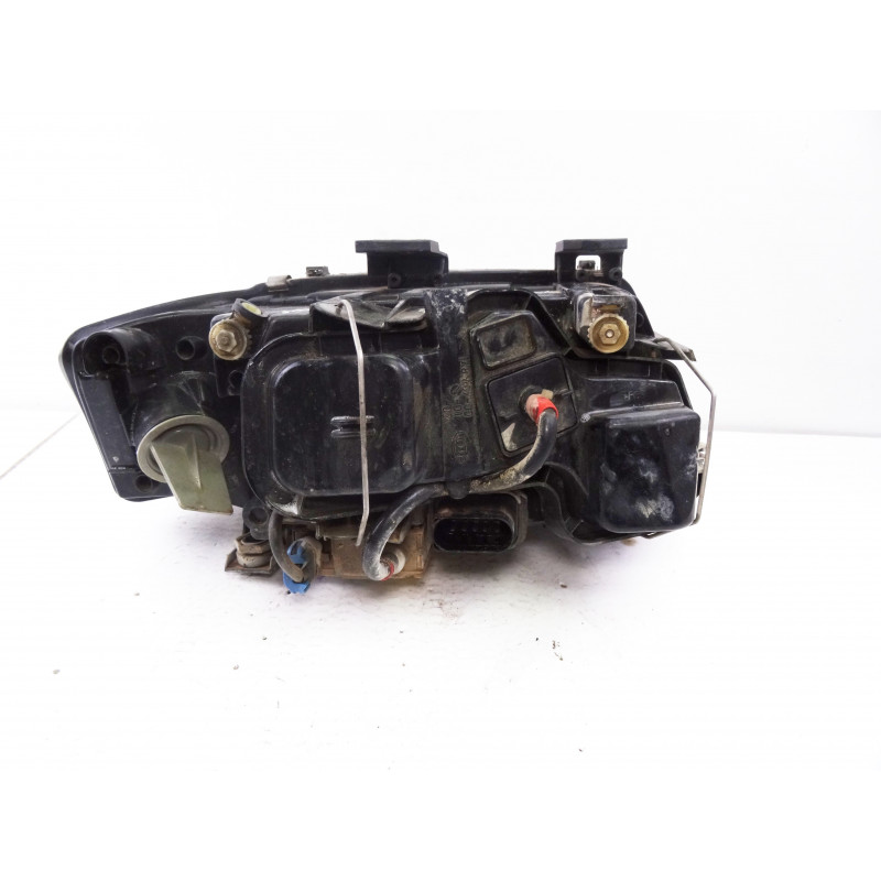 FARO IZQUIERDO AUDI A6 BERLINA (4B2) 2.5 TDI 2001 209825 AUDI - 3