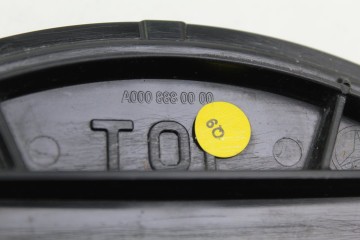 A0008880000 EMBLEMA MERCEDES-BENZ CLASE GLA (BM 247)