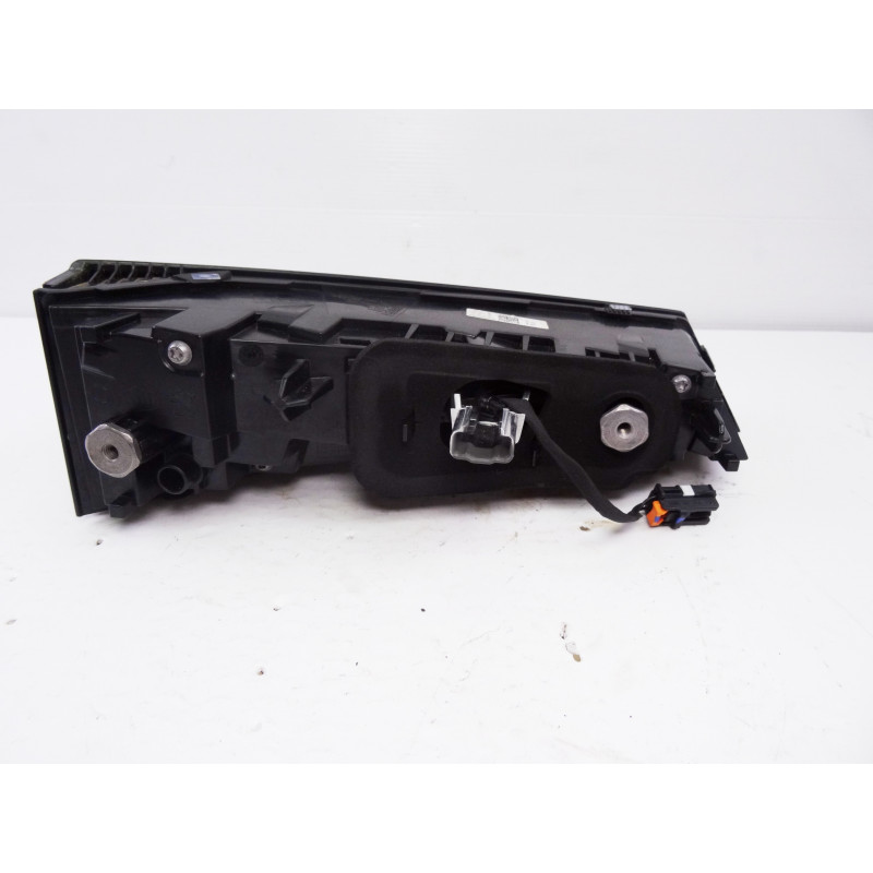 9835300580 PILOTO TRASERO DERECHO INTERIOR PEUGEOT 308 (P5)