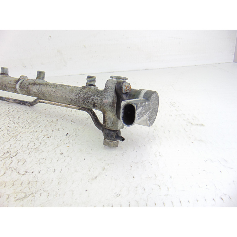 A6680700095  RAMPA INYECTORA MERCEDES-BENZ CLASE A (BM 168) 170 CDI (168.008) 1999 A6680700095 200980 MERCEDES-BENZ - 1