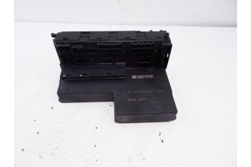 0195455632 CAJA RELES / FUSIBLES MERCEDES-BENZ CLASE E (BM 210) BERLINA