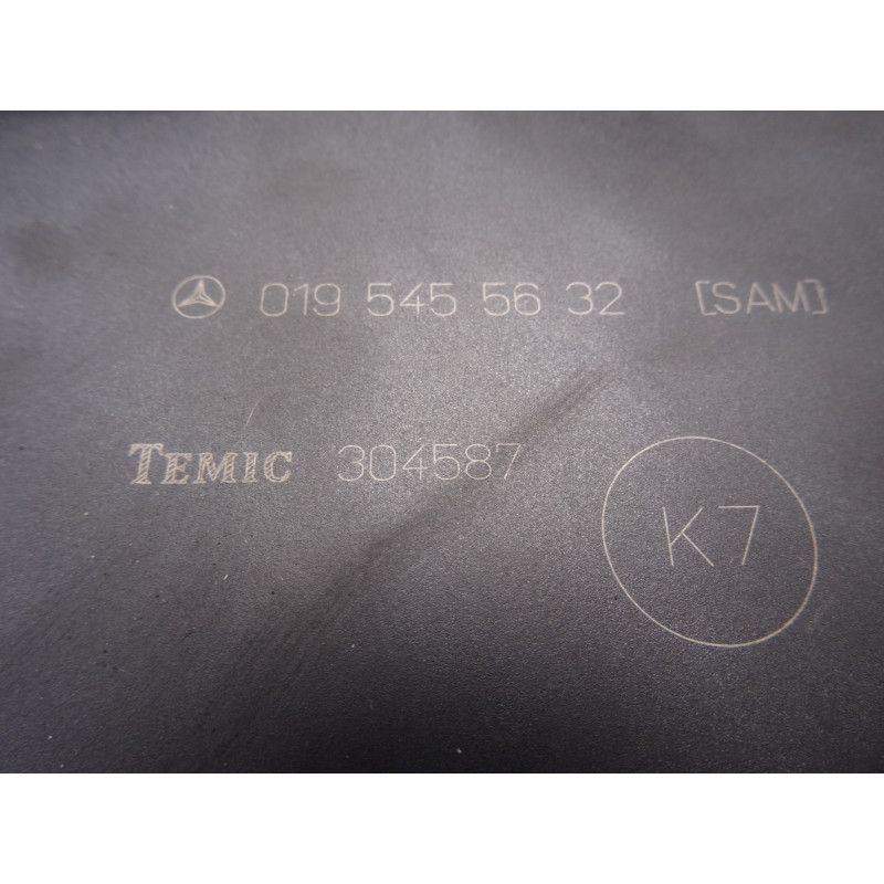 0195455632 CAJA RELES / FUSIBLES MERCEDES-BENZ CLASE E (BM 210) BERLINA