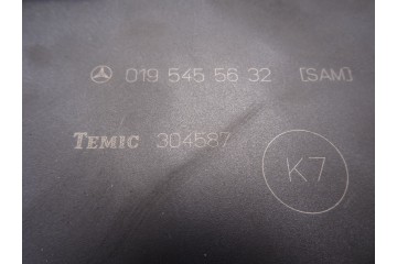 0195455632 CAJA RELES / FUSIBLES MERCEDES-BENZ CLASE E (BM 210) BERLINA