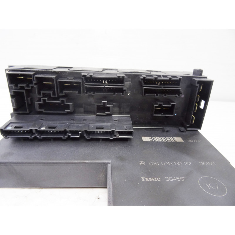 0195455632 CAJA RELES / FUSIBLES MERCEDES-BENZ CLASE E (BM 210) BERLINA