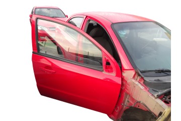 ROJA PUERTA DELANTERA DERECHA CHEVROLET AVEO BERLINA LT 2010 ROJA 212219 CHEVROLET - 2
