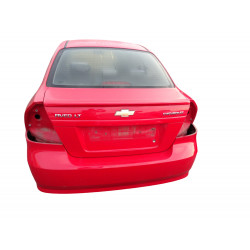 ROJA TAPA MALETERO CHEVROLET AVEO BERLINA