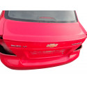 ROJA TAPA MALETERO CHEVROLET AVEO BERLINA LT 2010 ROJA 212224 CHEVROLET - 1