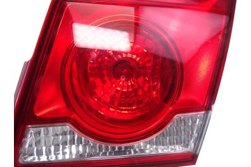  PILOTO TRASERO DERECHO INTERIOR CHEVROLET CRUZE LS 2010 211991 CHEVROLET - 1