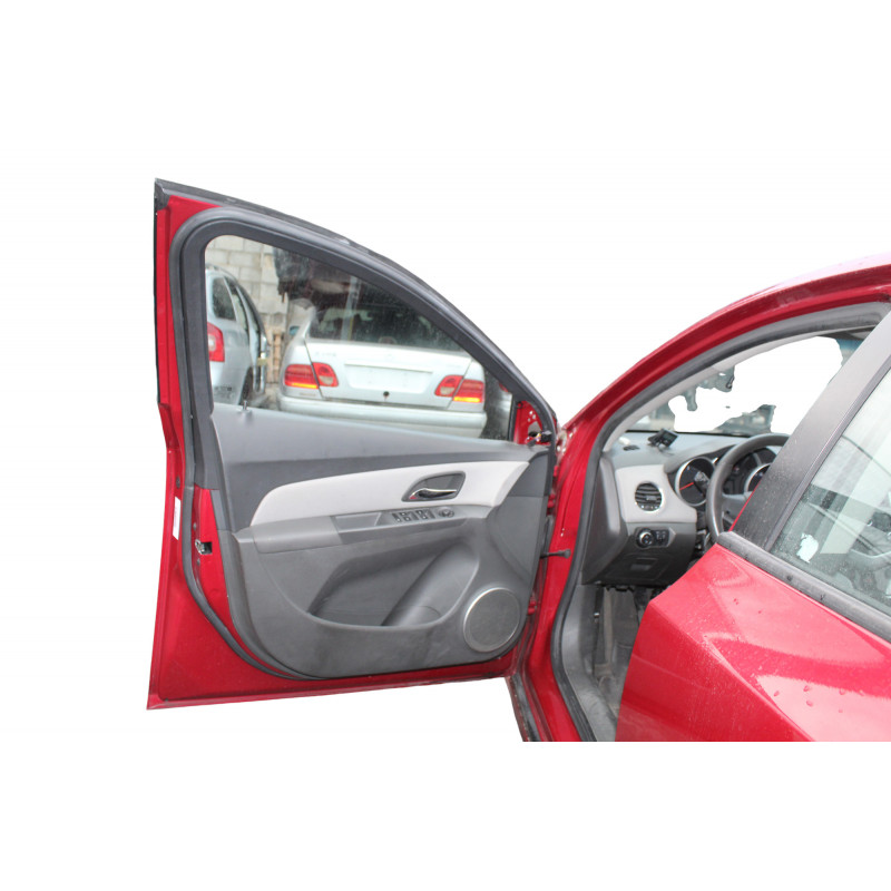 GRANATE PUERTA DELANTERA IZQUIERDA CHEVROLET CRUZE LS 2010 GRANATE 211945 CHEVROLET - 1