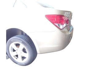 ORO PARAGOLPES TRASERO CHEVROLET CRUZE LS 2011 ORO 214067 CHEVROLET - 1
