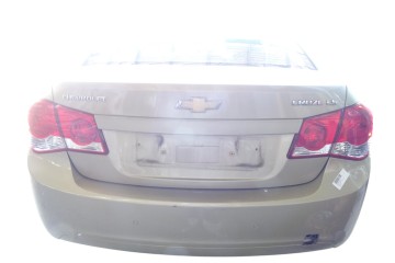ORO  TAPA MALETERO CHEVROLET CRUZE LS 2011 ORO 214068 CHEVROLET - 1