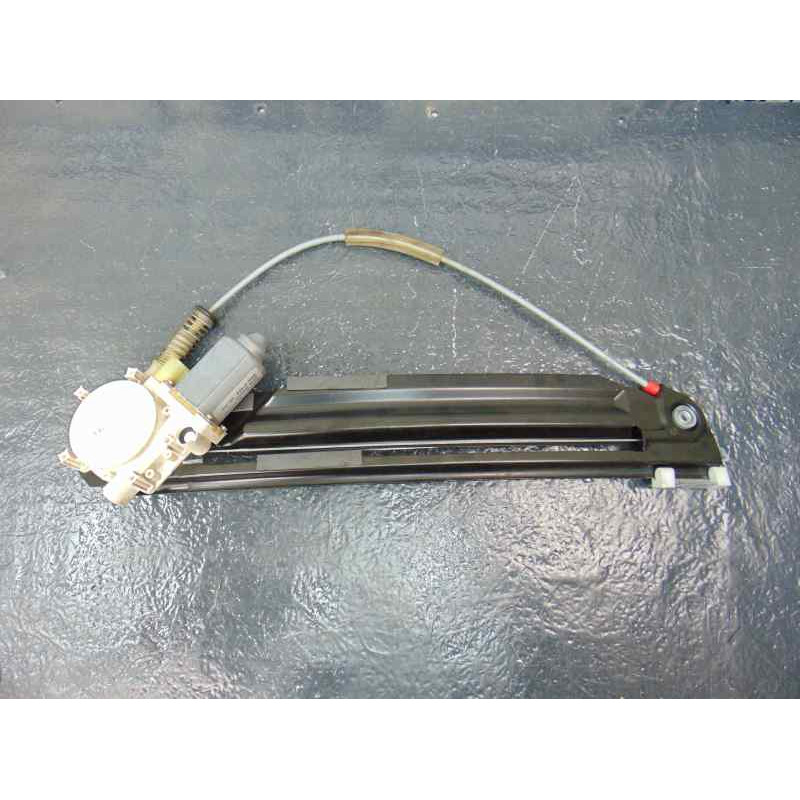 ELEVALUNAS TRASERO IZQUIERDO BMW SERIE 5 TOURING (E39)