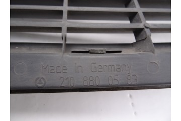 2108800583 REJILLA DELANTERA MERCEDES-BENZ CLASE E (BM 210) BERLINA 200 Kompressor (210.048) 2002 2108800583 210142 MERCEDES-BEN