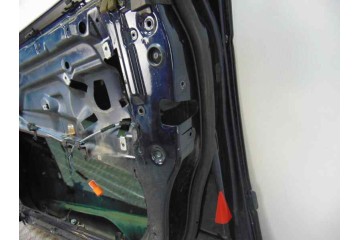 AZUL PUERTA DELANTERA DERECHA BMW SERIE 5 TOURING (E39) 520i 2000 AZUL 187975 BMW - 5