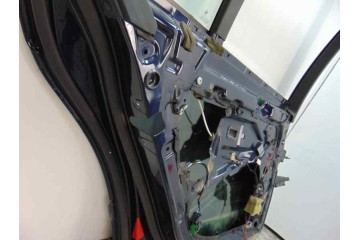 AZUL PUERTA TRASERA IZQUIERDA BMW SERIE 5 TOURING (E39) 520i 2000 AZUL 187978 BMW - 1