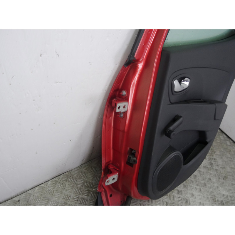 GRANATE PUERTA TRASERA DERECHA RENAULT CLIO IV Dynamique 2014 GRANATE 208506 RENAULT - 2
